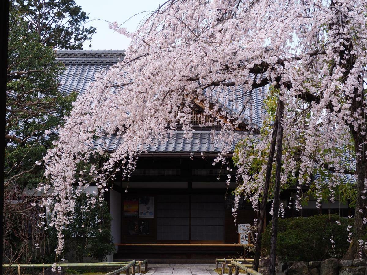 京町家の宿 十六夜- Staff滞在型 Киото Экстерьер фото